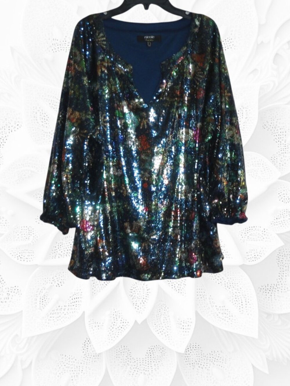 Nicole by Nicole Miller (Large) Embellished Tunic Top
